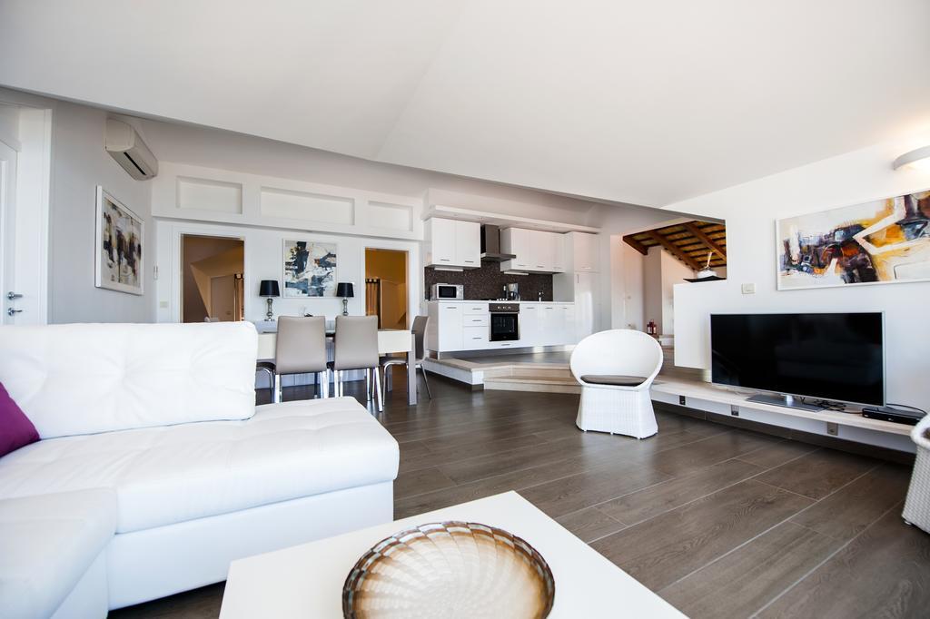 Corte Dei Merli Suite & Room Rovinj Habitación foto