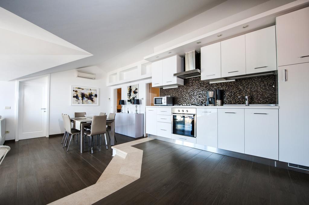 Corte Dei Merli Suite & Room Rovinj Habitación foto